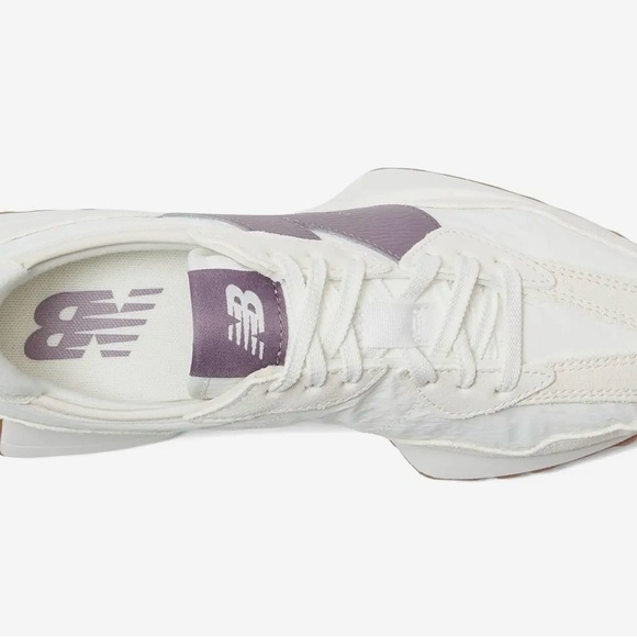 New Balance 327 Sneakers. Size 6.5 - Picture 4 of 4